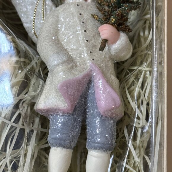 Vintage Victorian Costco Angel Boy Ceramic Holding A Tree Ornament 5.5" - Picture 5 of 7